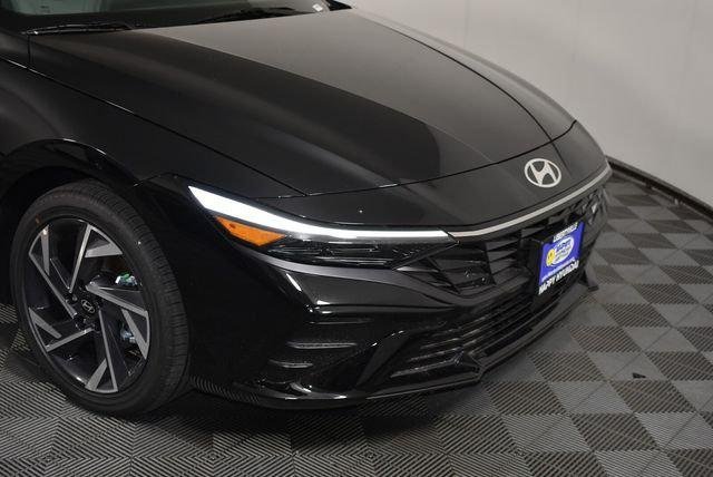 New 2026 Black Hyundai Limited image 59