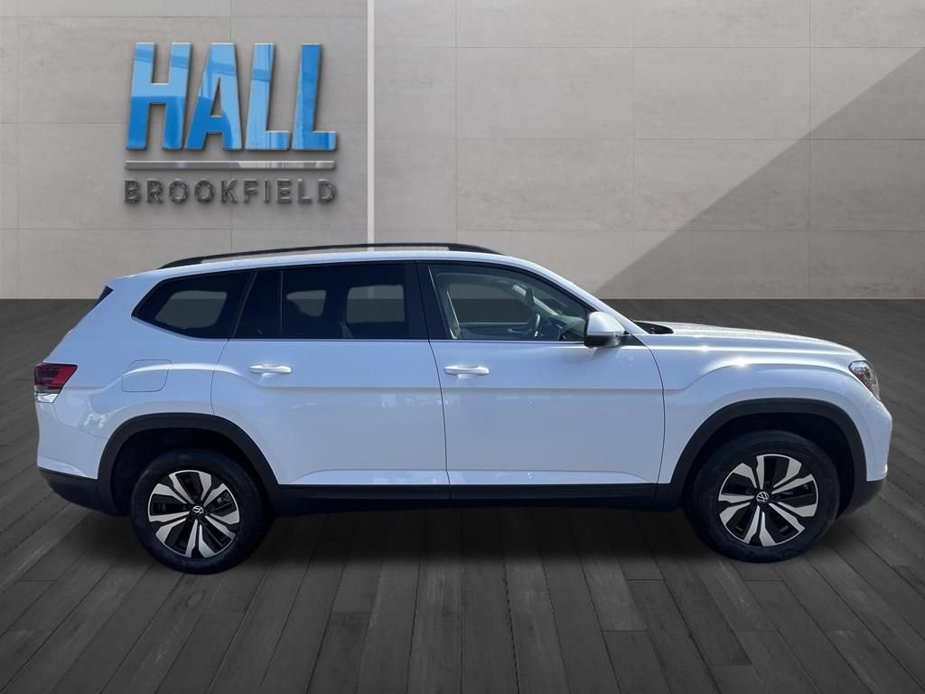 New 2026 White/off-white Volkswagen 2.0T SE image 6