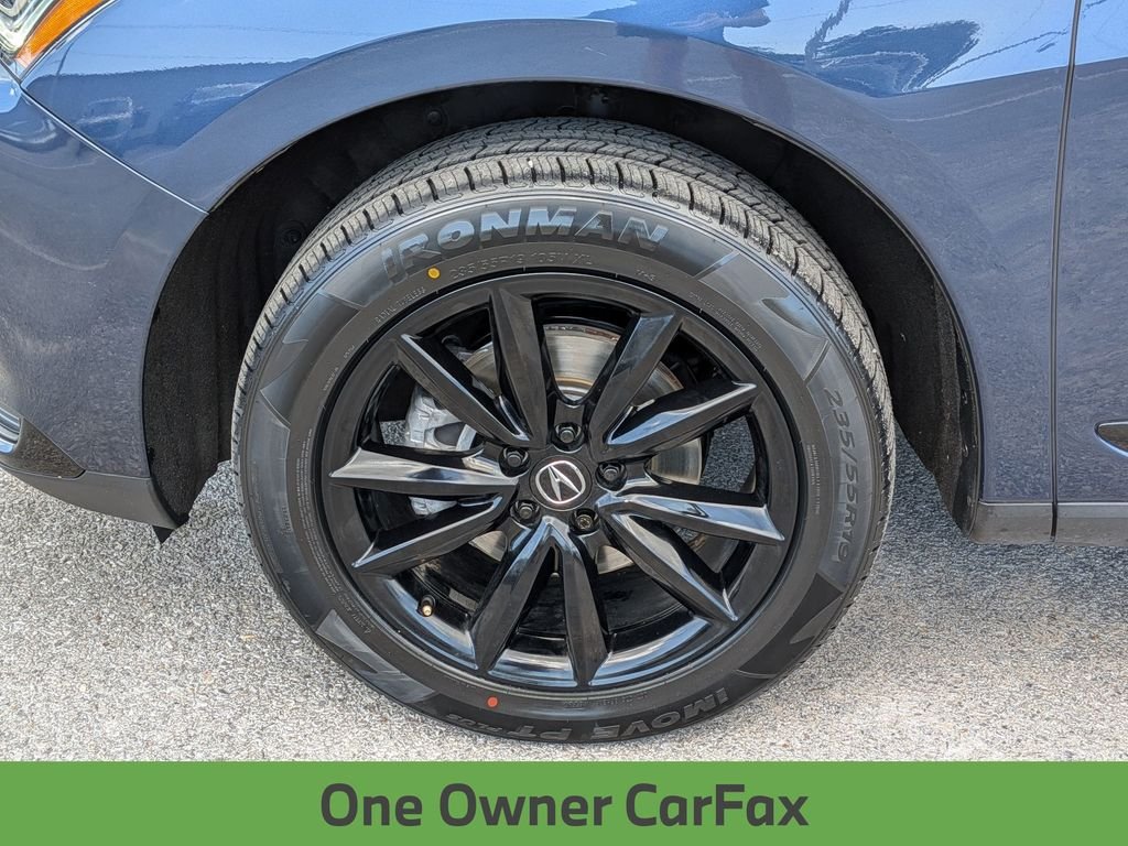 Used 2025  Acura Base image 12