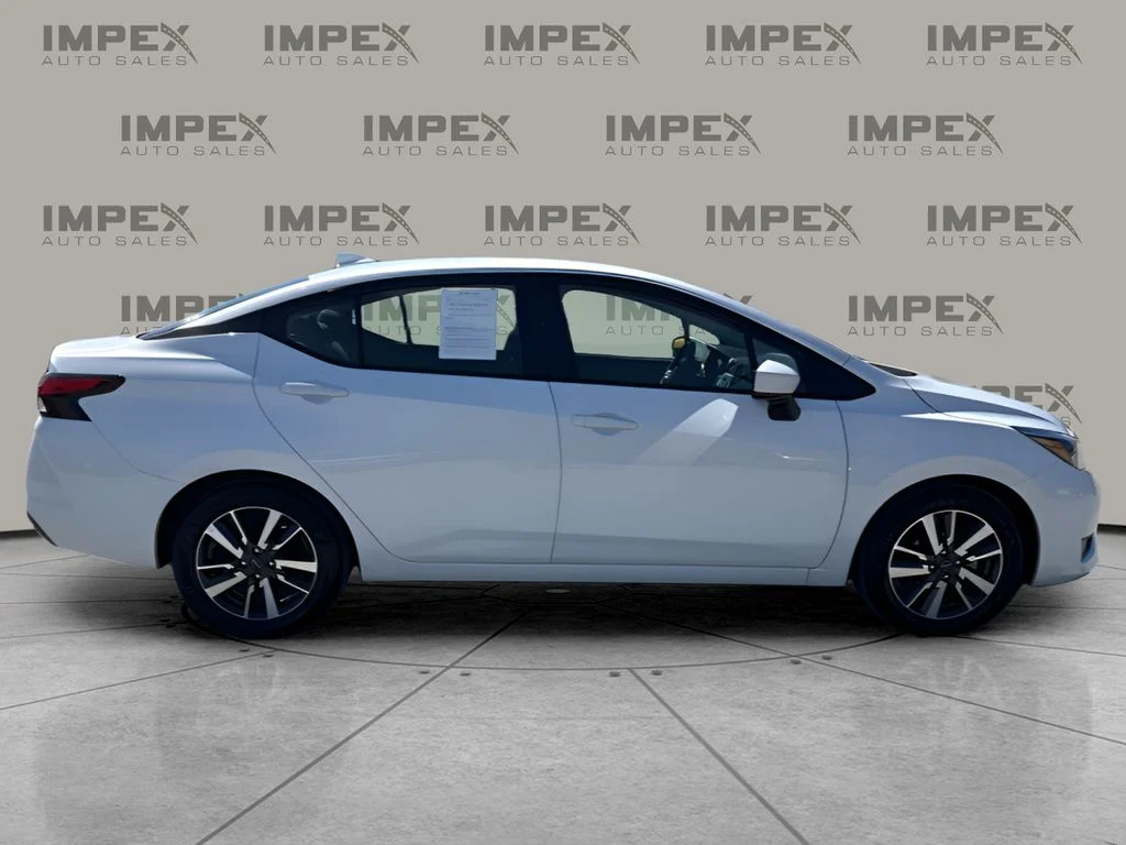 Used 2025 White Nissan 1.6 SV image 6