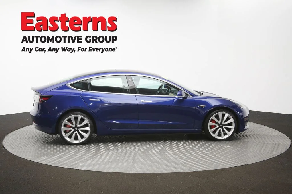 Used 2018 Blue Tesla Long Range image 39