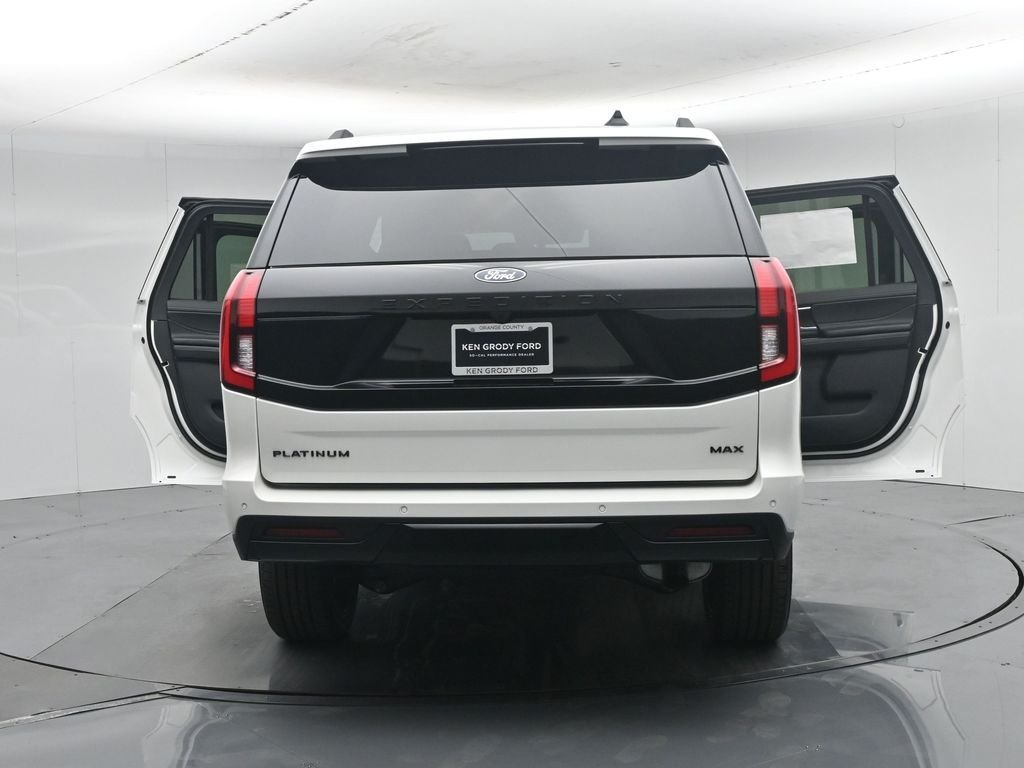 New 2027 White Ford Platinum image 37