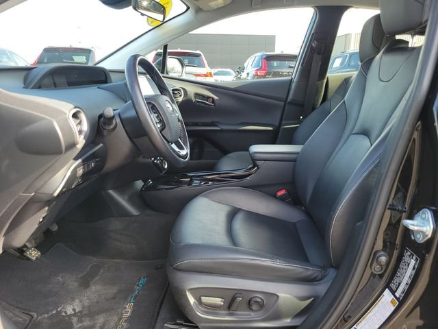 Used 2021 Black Toyota XLE image 20