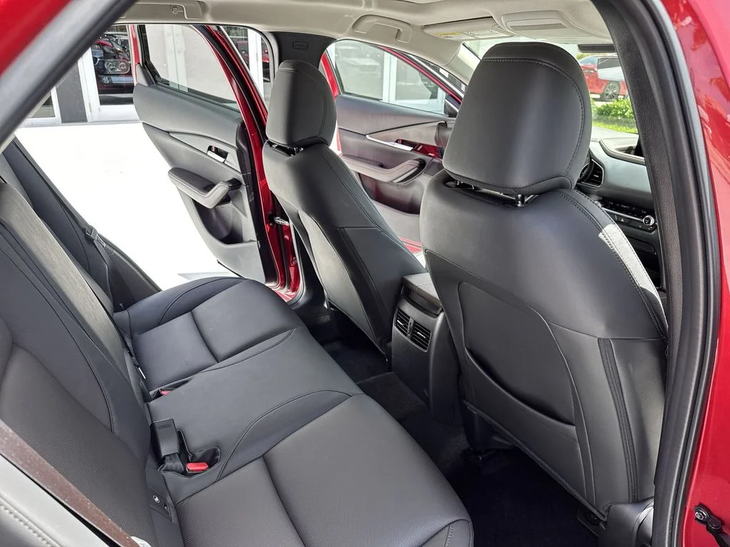 Used 2025 Red Crystal Mazda 2.5 Turbo Premium Package image 33