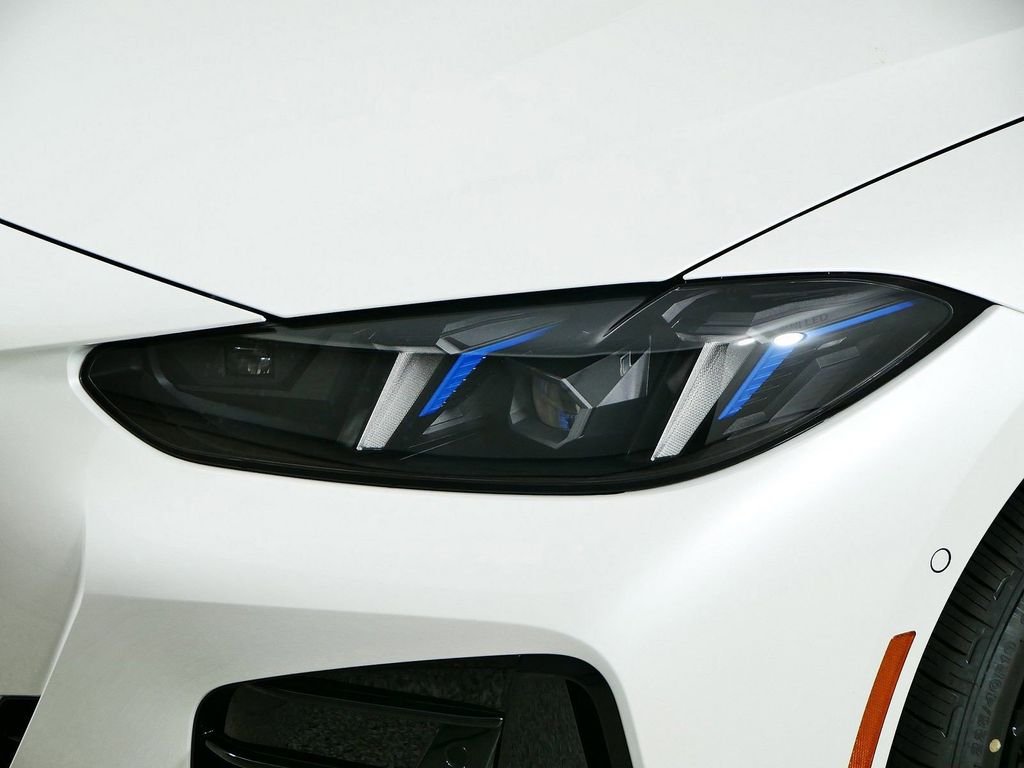 2026 BMW 4 Series 430i - Photo 16