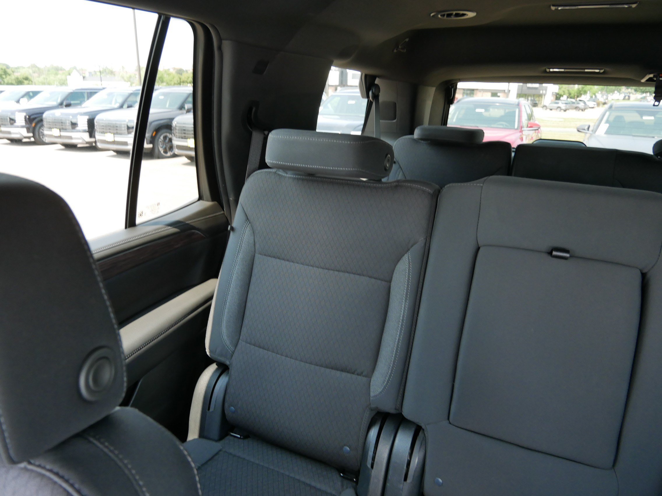 2023 Chevrolet Tahoe LS - Photo 12