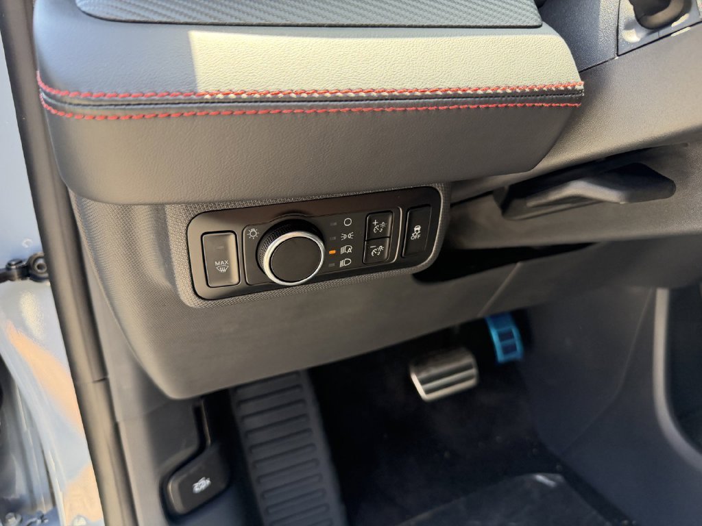 Used 2026 Gray Metallic Ford Premium image 30