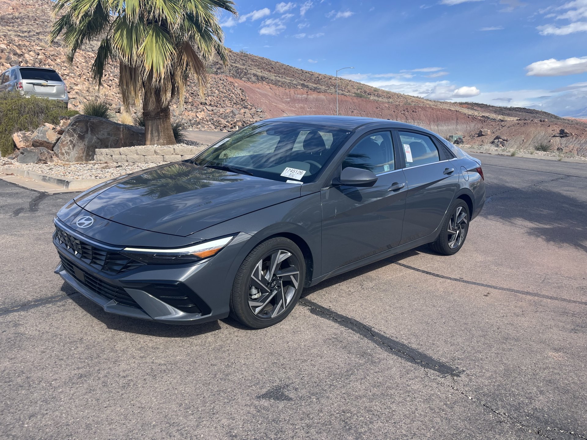 2025 Hyundai Elantra SEL - Photo 8