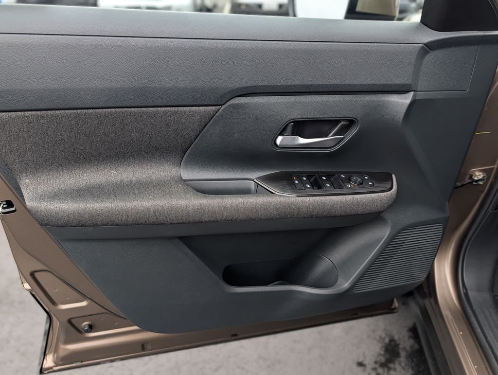 2025 Nissan Kicks SV - Photo 19
