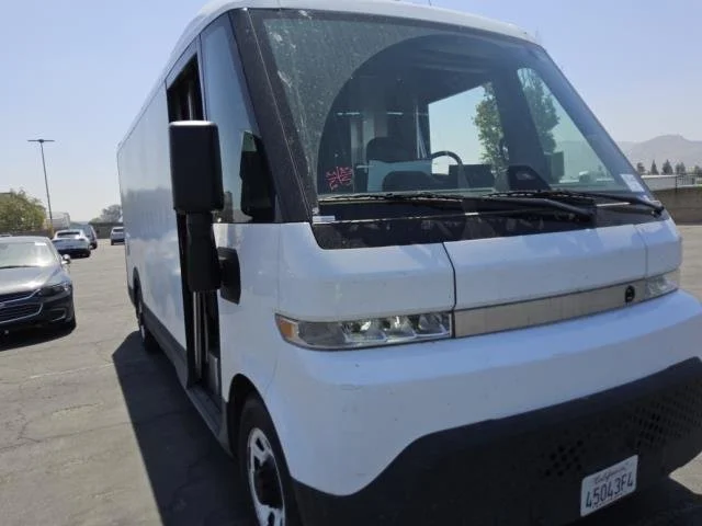 Used 2024 Oyster White BrightDrop EJY image 4
