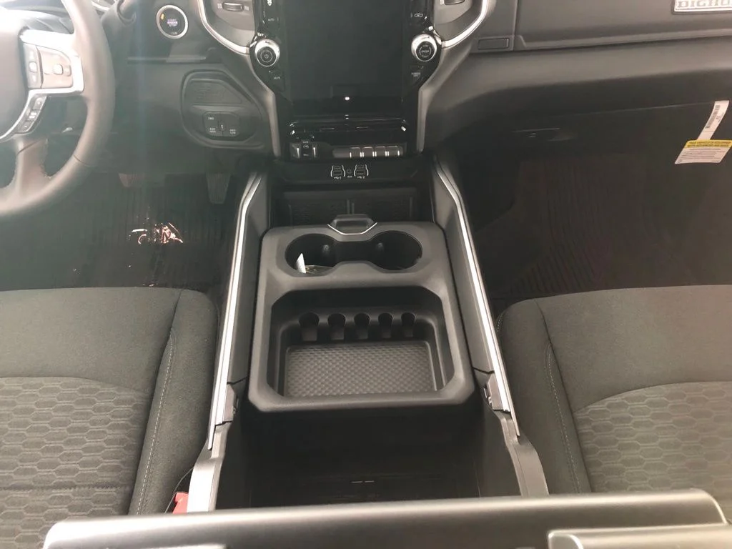 2026 RAM 2500 Big Horn - Photo 10