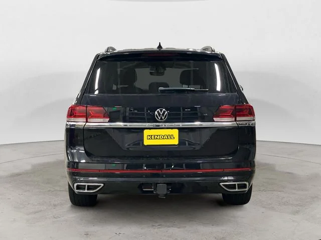 Used 2021 Black Volkswagen 3.6L V6 SE w/Technology R-Line image 6