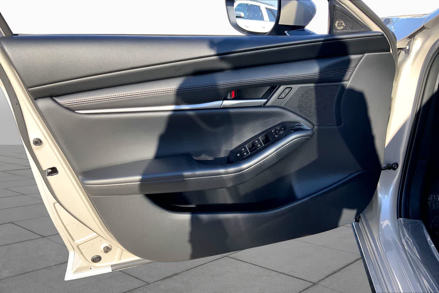 New 2026 Platinum Quartz Metallic Mazda 2.5 S Preferred image 10