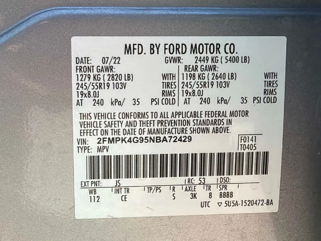 Used 2022 Silver Metallic Ford SE image 31
