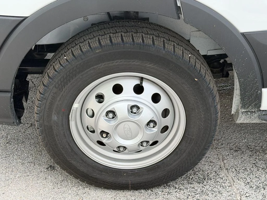 New 2026 Oxford White Ford Cargo Van image 11