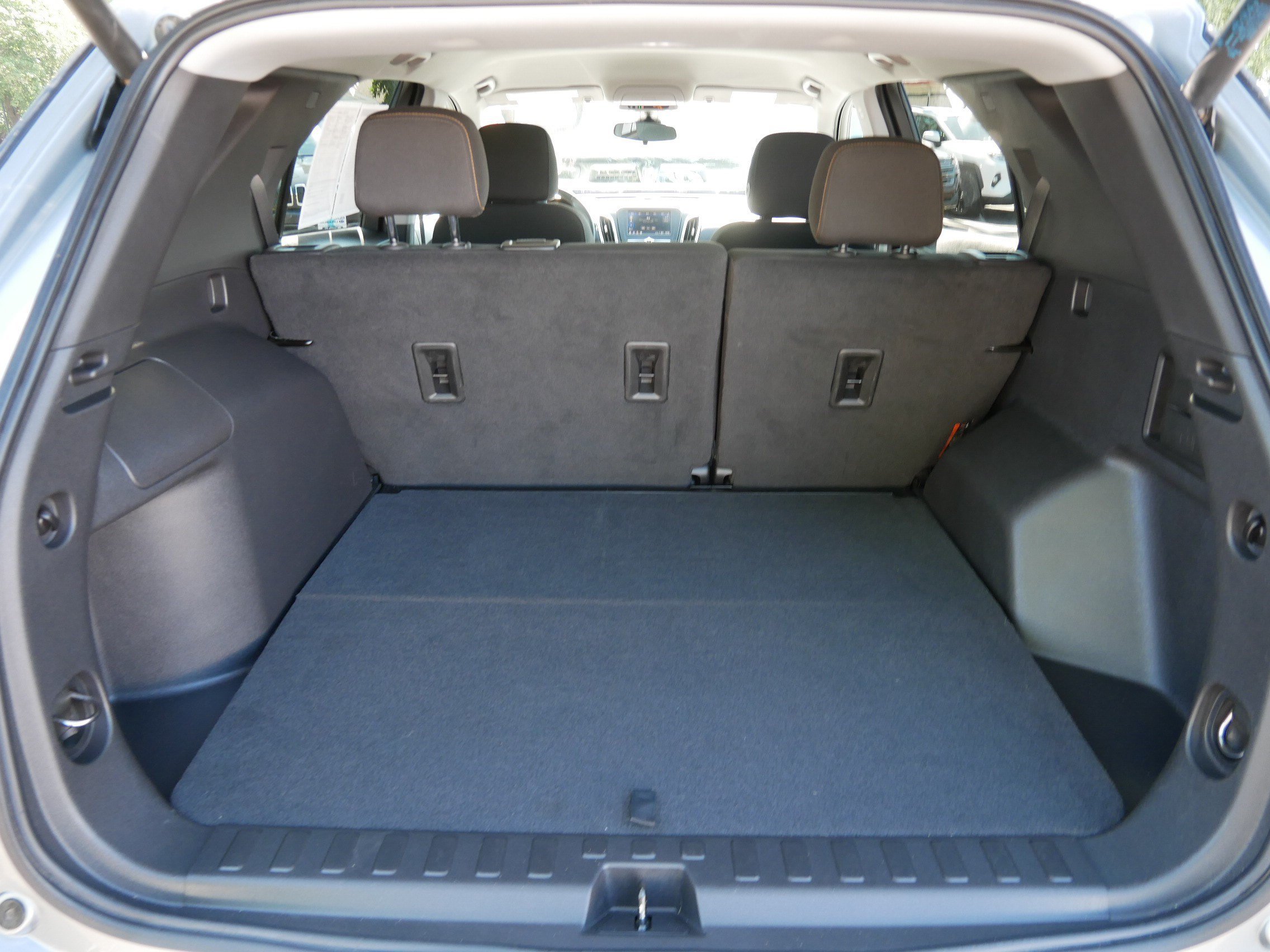 Used 2024 Sterling Gray Metallic Chevrolet LT image 18