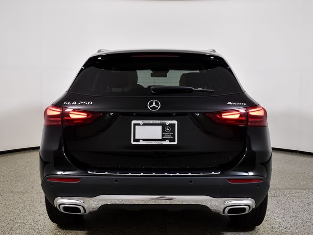 Certified Used 2025 Black Mercedes-Benz GLA 250 image 6