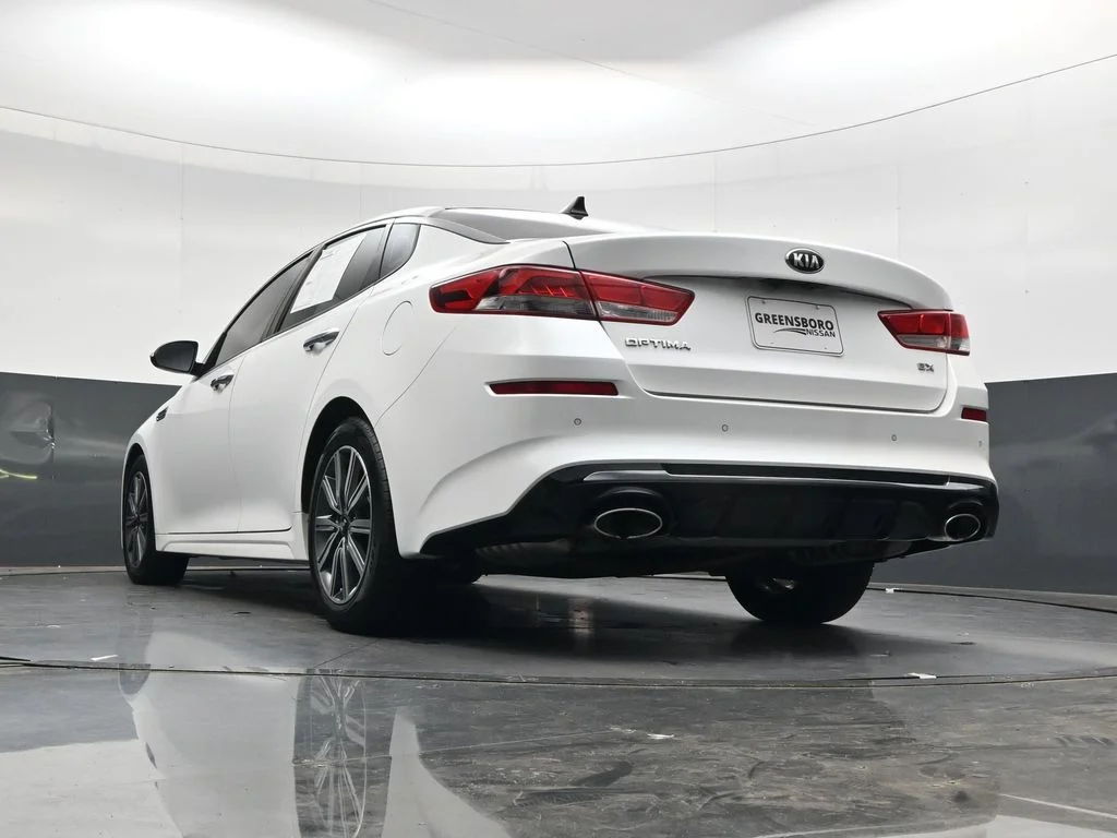 Used 2019 White Kia EX image 45