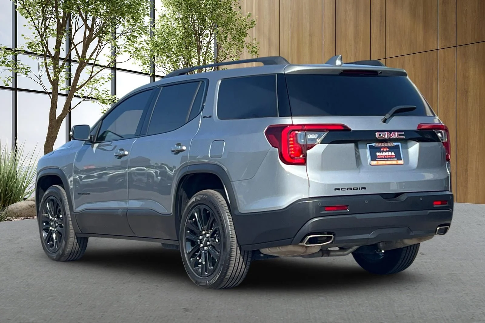 Used 2023 Silver GMC SLE image 6