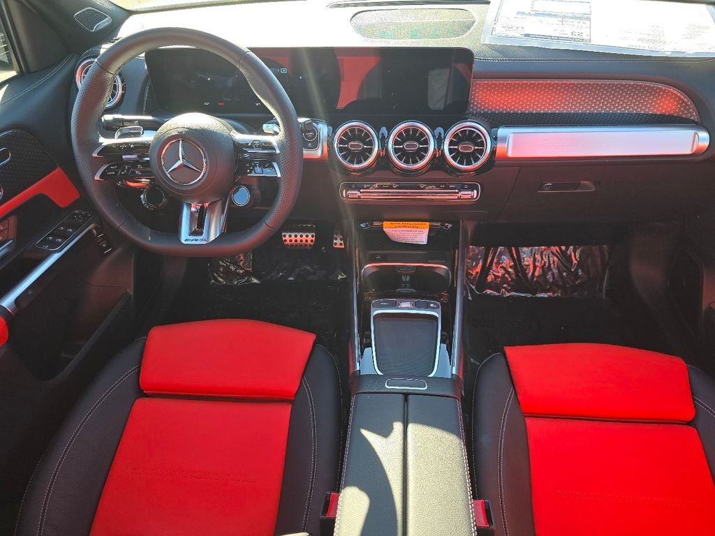 2025 Mercedes-Benz GLB GLB35 AMG - Photo 22
