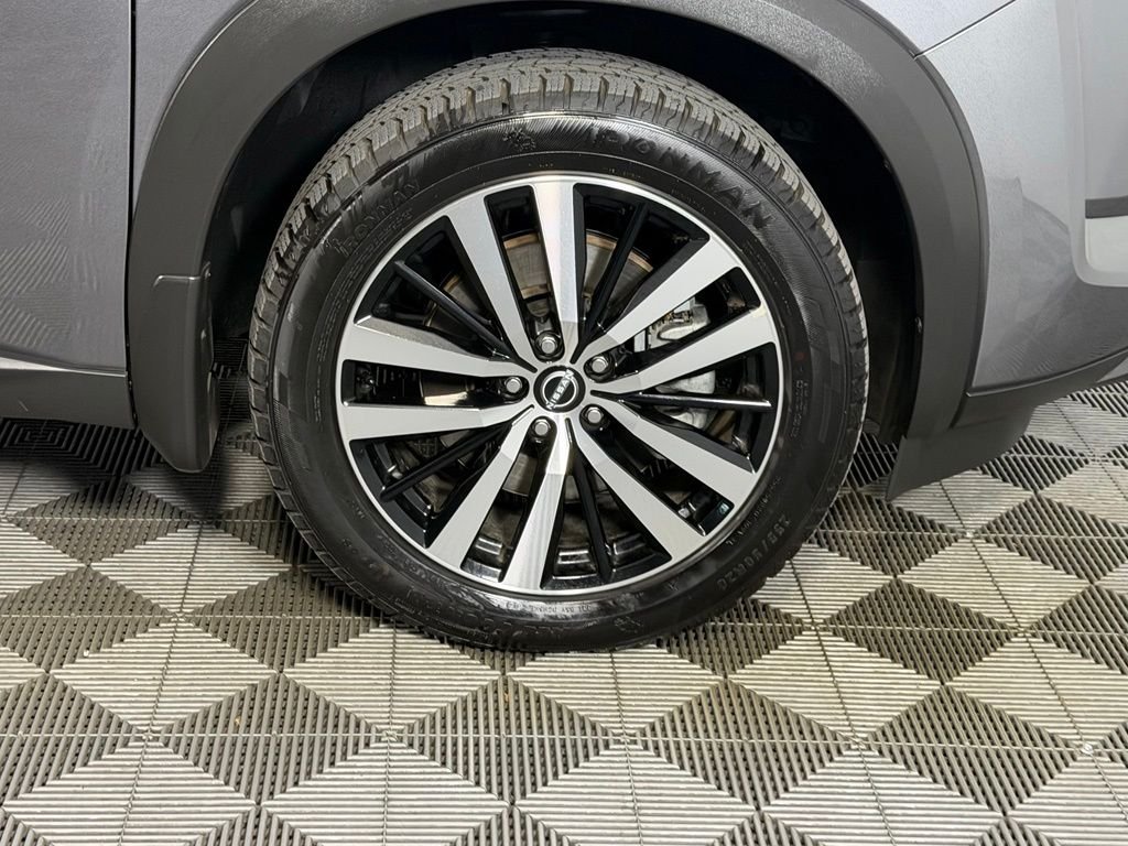 2025 Nissan Pathfinder Platinum - Photo 10