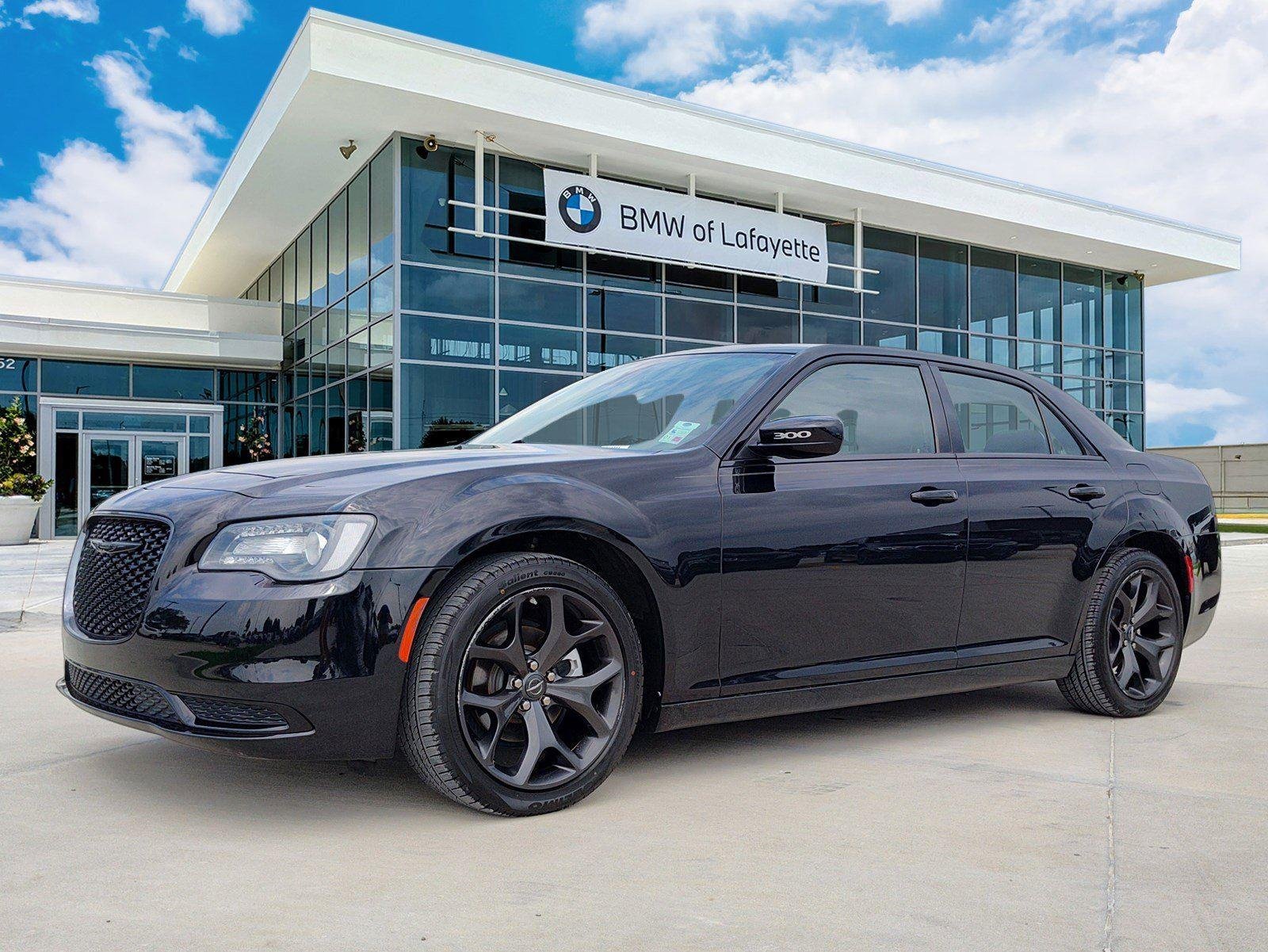 2023 Chrysler 300 Touring