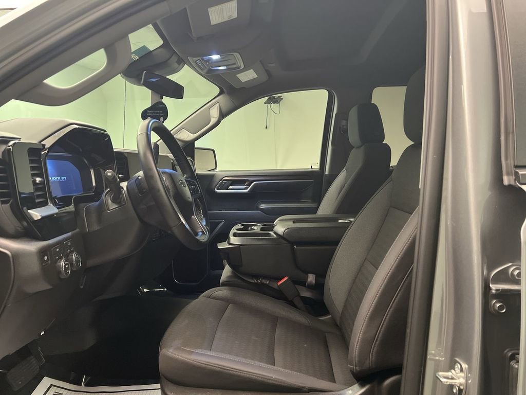 2026 Chevrolet Silverado 1500 RST - Photo 11