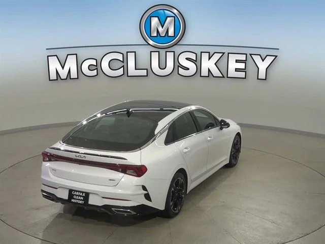 Used 2023 White Kia GT-Line image 6