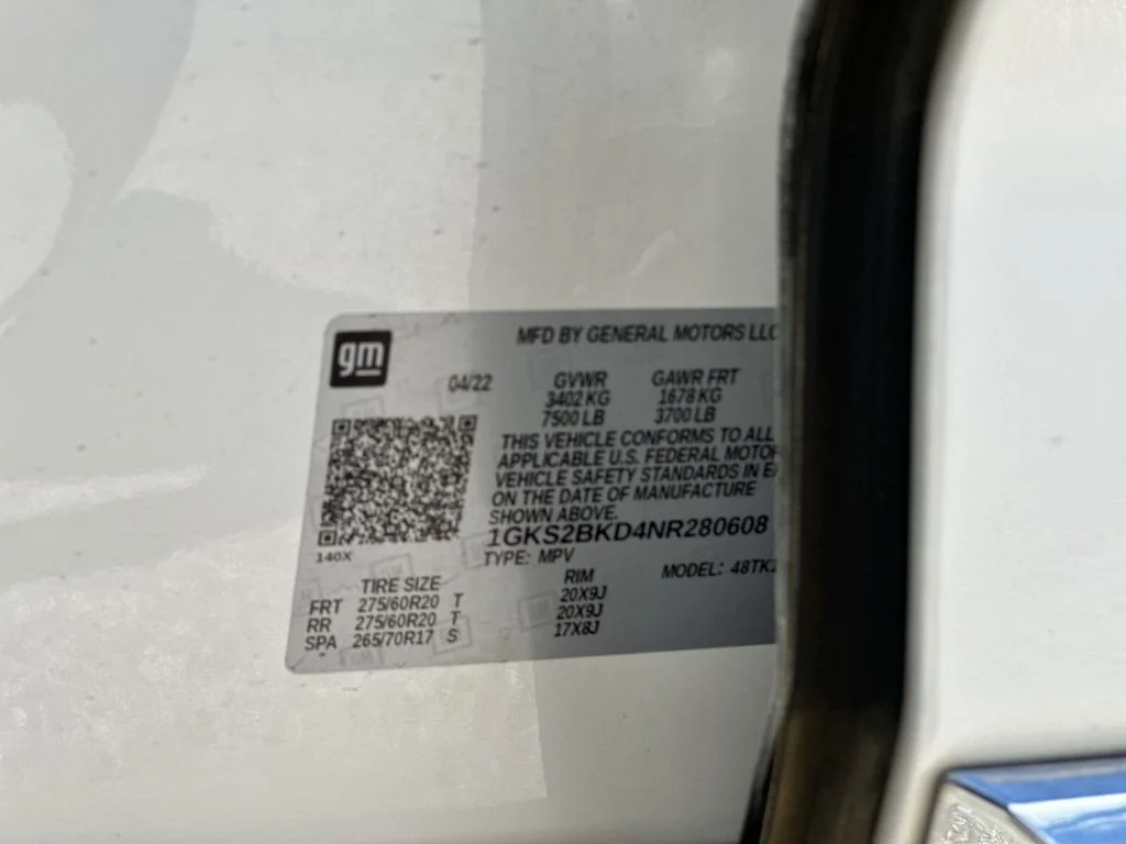 Certified Used 2022 White Frost Tricoat GMC SLT image 34