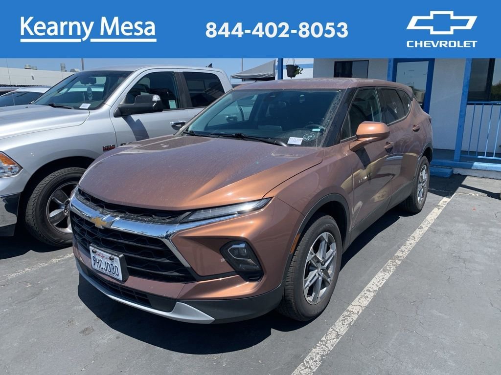 2023 Chevrolet Blazer 2.0T 2LT FWD's photo