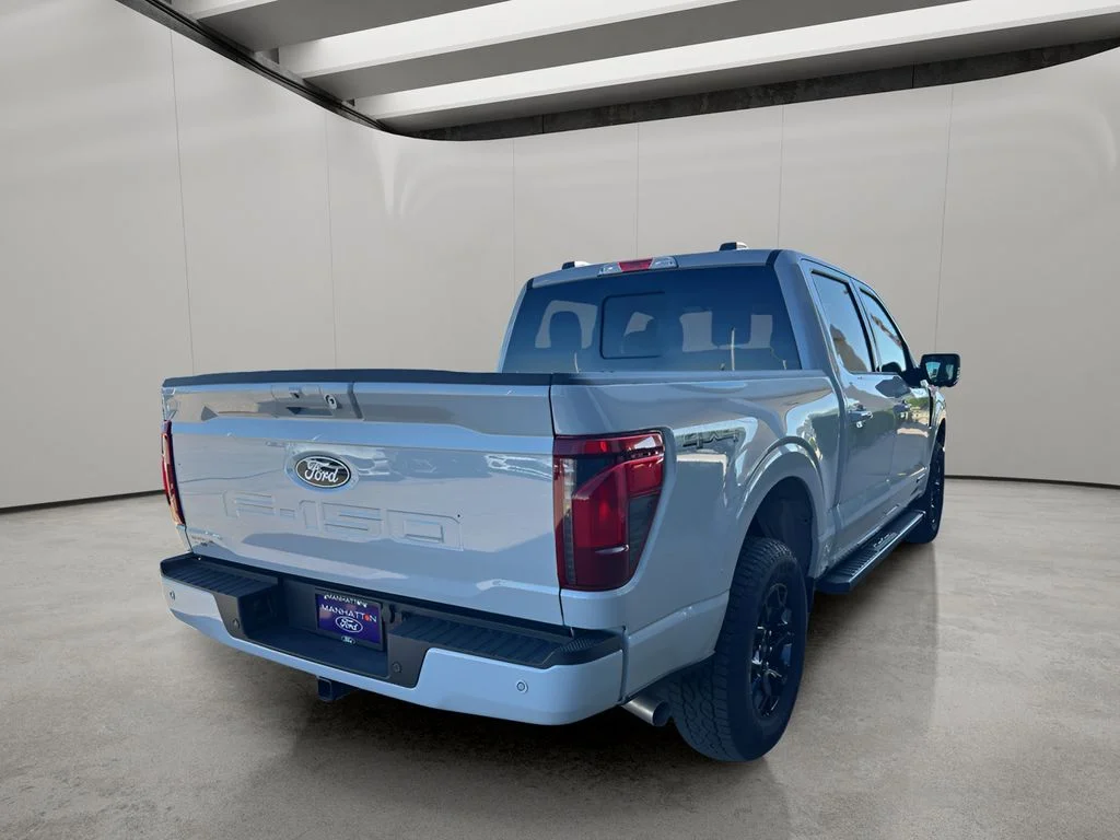 New 2026 Avalanche Ford XLT image 5