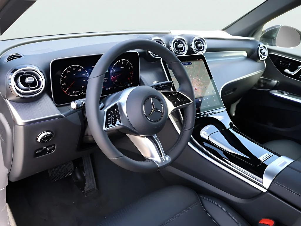 Certified Used 2026 Graphite Grey Metallic Mercedes-Benz GLC 300 image 19