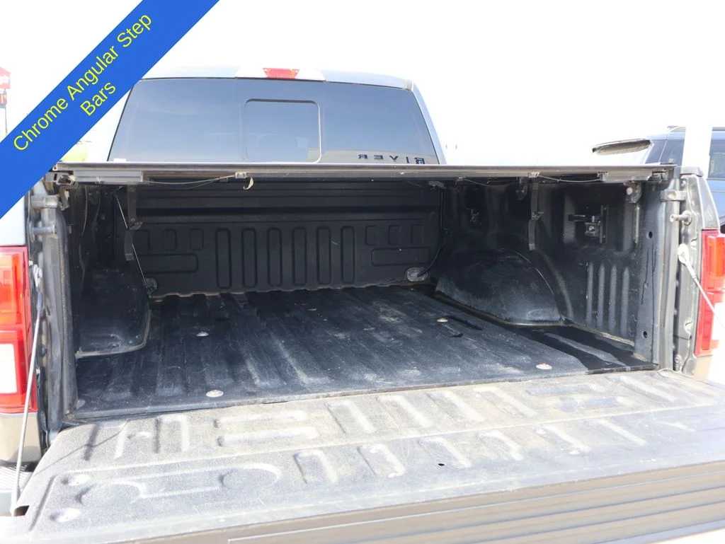 Used 2018 Magnetic Ford Lariat image 17
