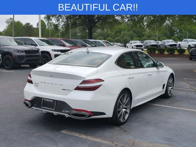 Used 2022 White Genesis 3.3T image 5