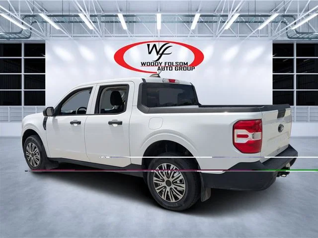 Used 2025 White Ford XL image 5