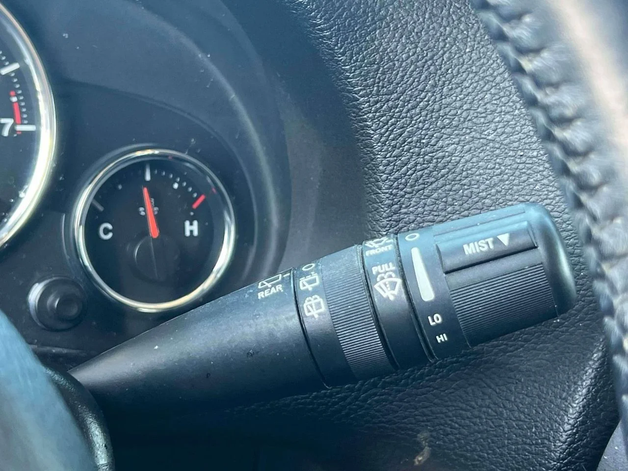 Used 2015 Black Clearcoat Jeep Sport image 22