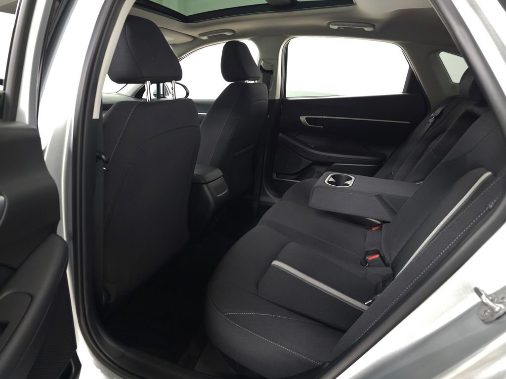 2025 Hyundai Sonata SEL - Photo 33
