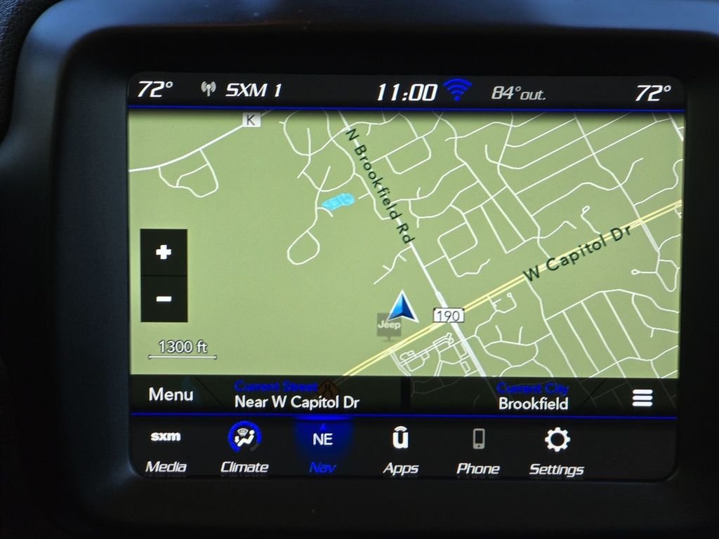 Certified Used 2023 White Jeep Latitude image 21