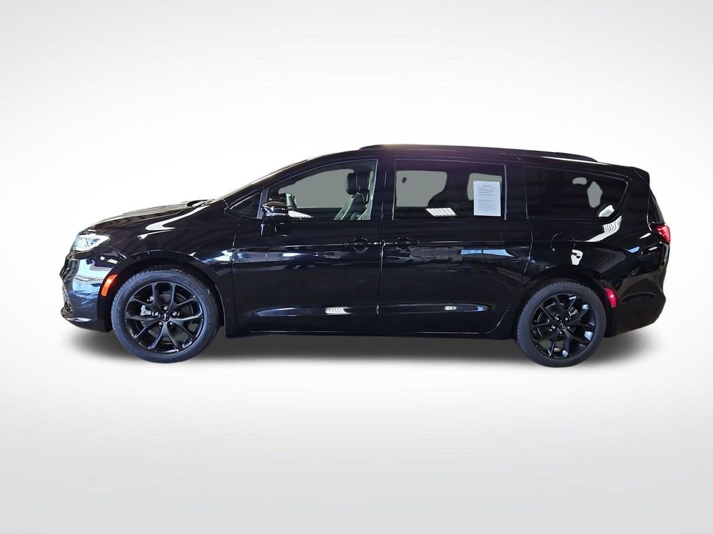 Certified Used 2025 Black Chrysler Limited image 2