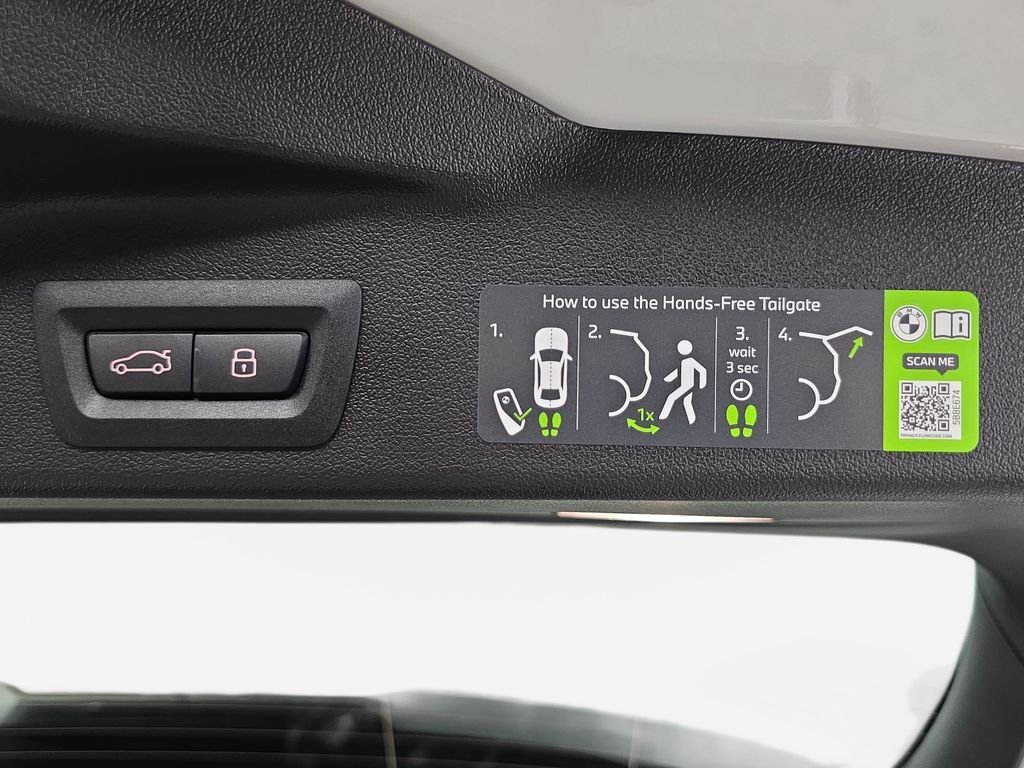New 2026 Alpine White BMW xDrive40i image 13