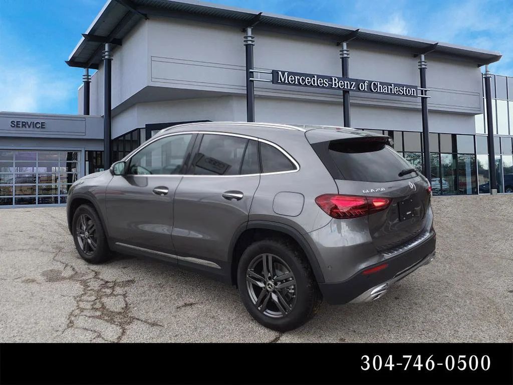 Used 2025 Mountain Grey Met Mercedes-Benz GLA 250 image 5