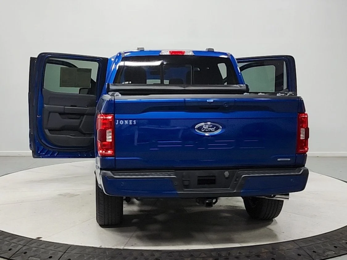 Used 2023 Blue Ford XLT image 14