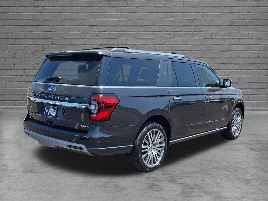 Used 2024  Ford Limited image 41