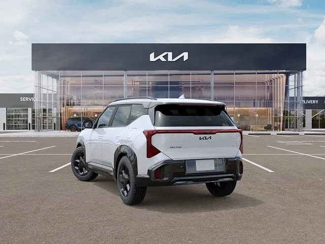 New 2027 White Kia X-Line S image 5