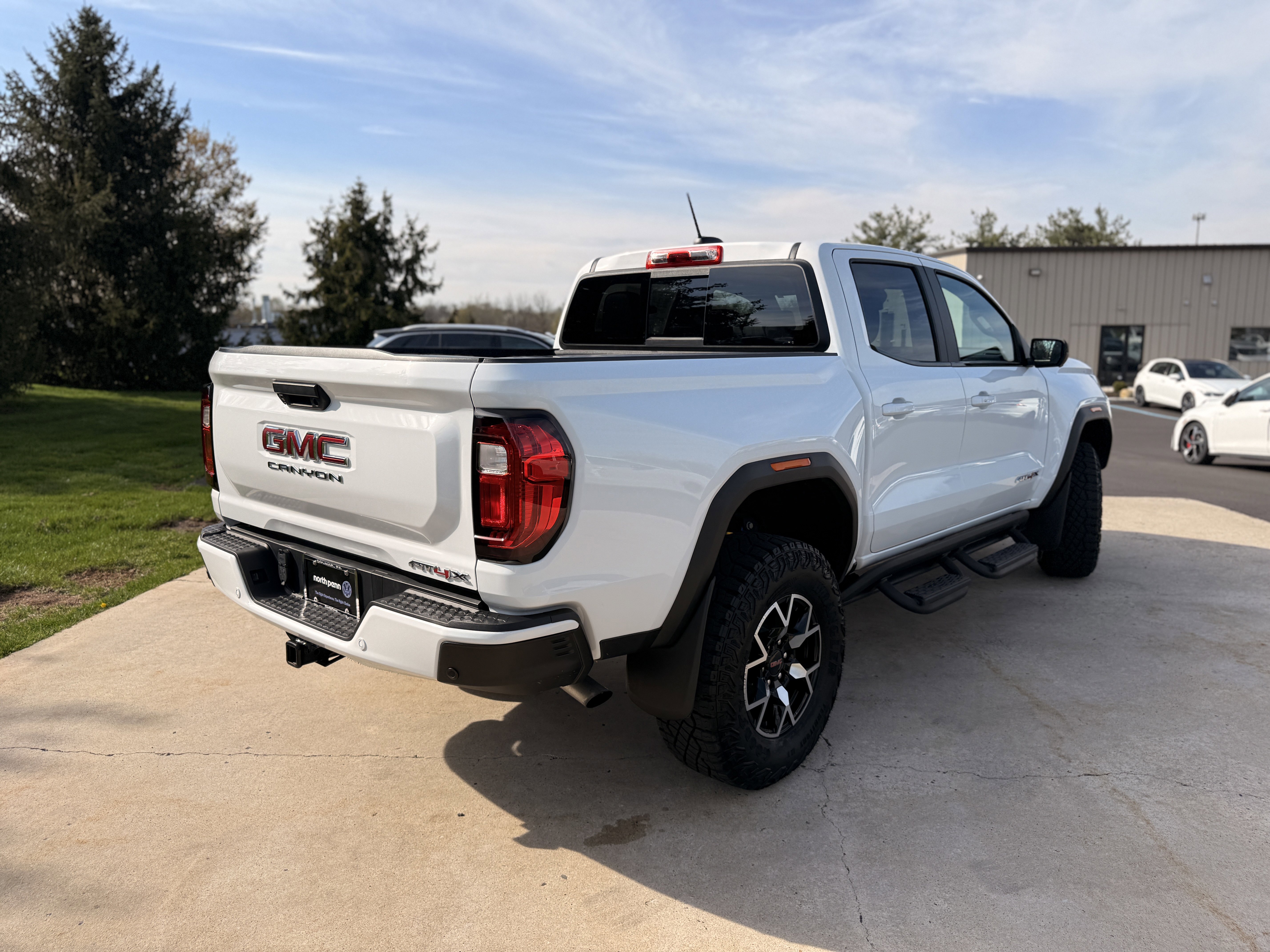 Used 2024 Summit White GMC 4WD AT4X image 15