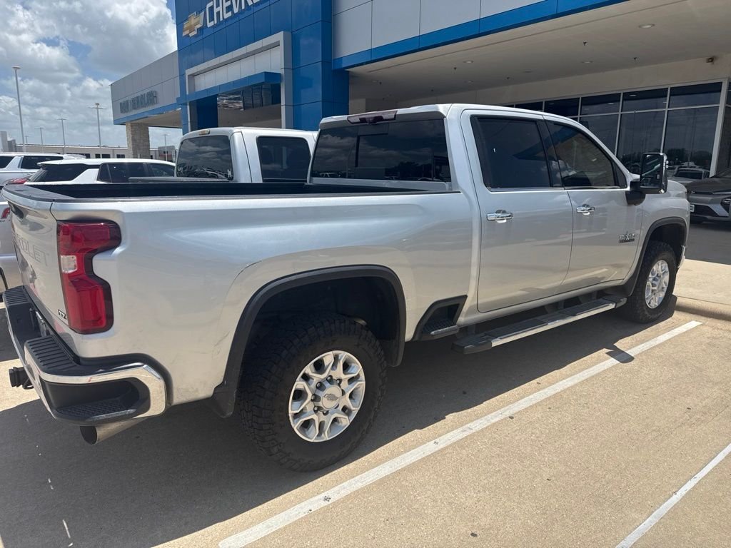 Used 2020 Silver Chevrolet LTZ image 3