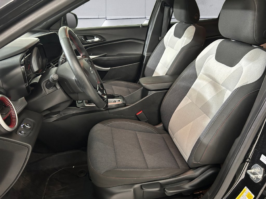 Used 2024 Black Chevrolet 1RS image 7
