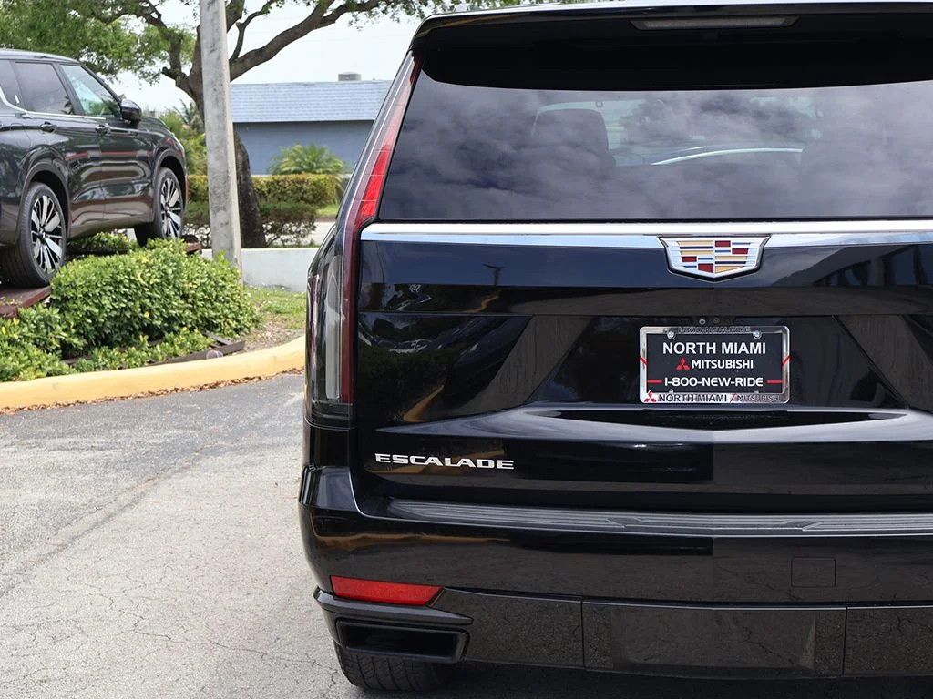 Used 2021 Black Cadillac Premium Luxury image 19