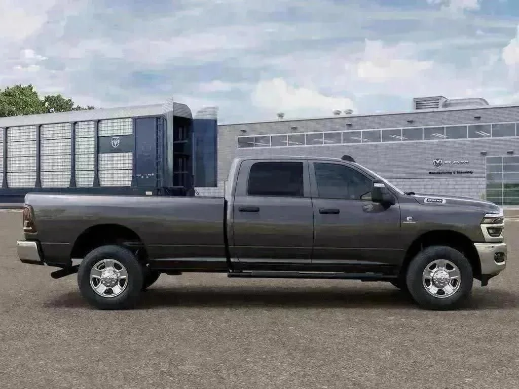 New 2026 Granite Crystal Metallic Clear-Coat Exterior Paint RAM Tradesman Crew Cab 4x4 Longbox image 39