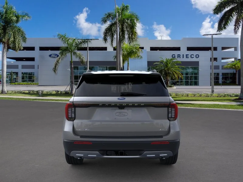 New 2026 Carbonized Gray Metallic Ford Active image 28